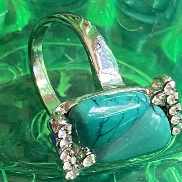 NWT! BEAUTIFUL CUSTOM MADE~ TURQUOISE RING w/ CRYSTALS STONES ~Sz.8.5 - Picture 3 of 5